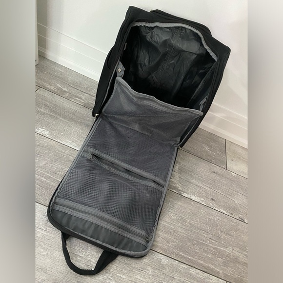 Work bag with wheels - Picture 3 of 4